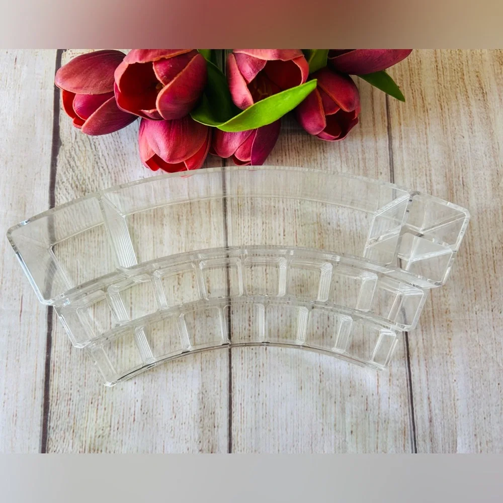 Clear 19 Compartment Curved Cosmetic Organizer